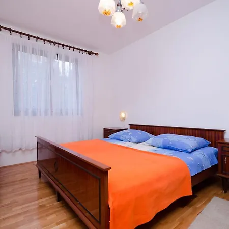Apartment Dragica *